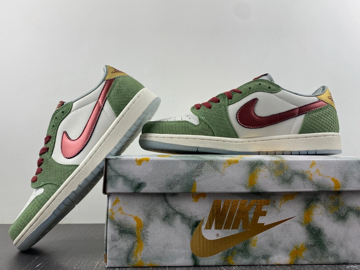 OG Year Air Jordan the Dragon of FN3727-100 Low 1 1022